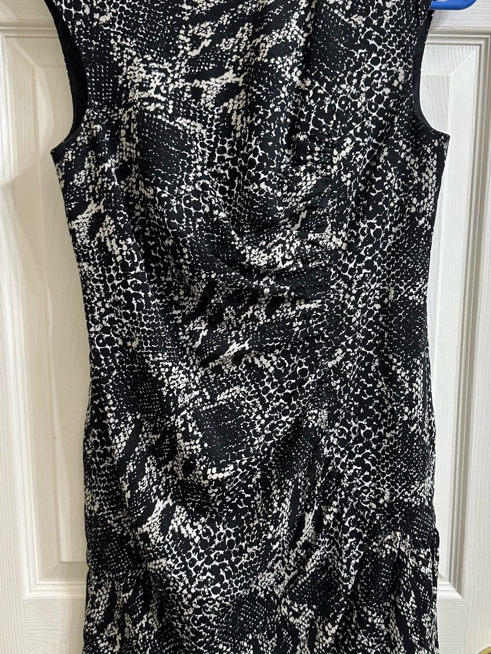 Ann Taylor Black & White Abstract Print Dress Size 2P